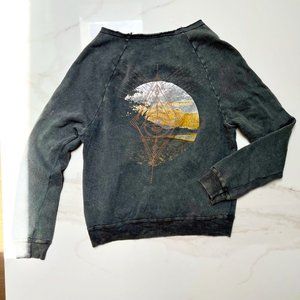 Very soft sweatshirt by Project Social T